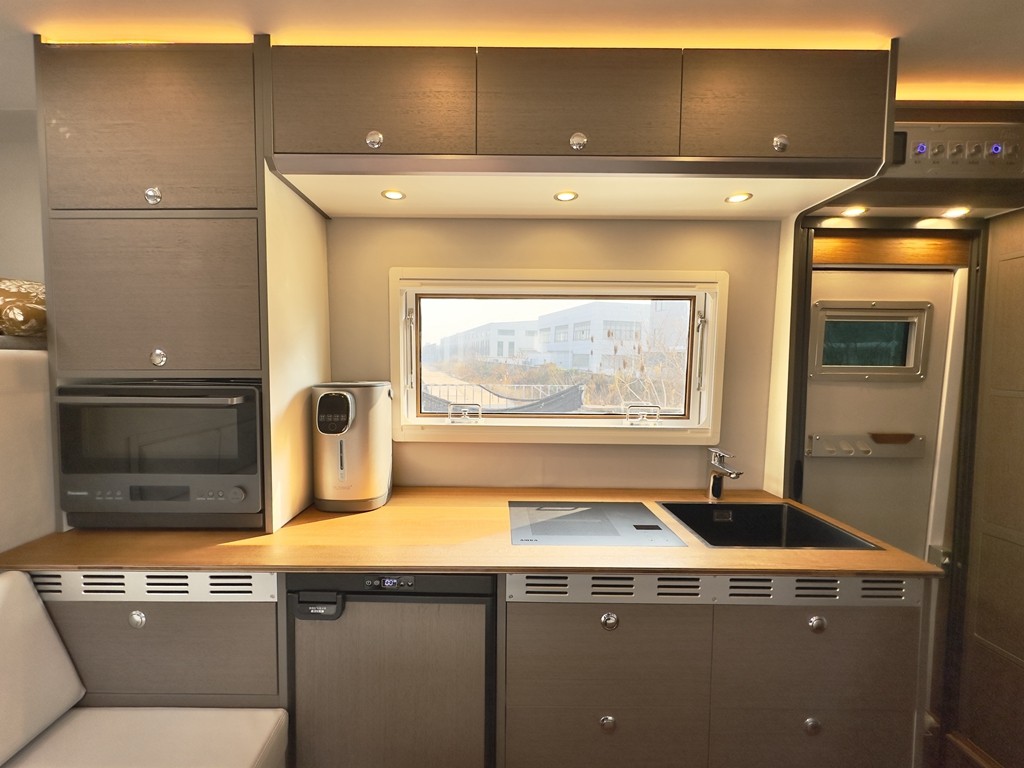 1774605772271496.jpg 05.jpg